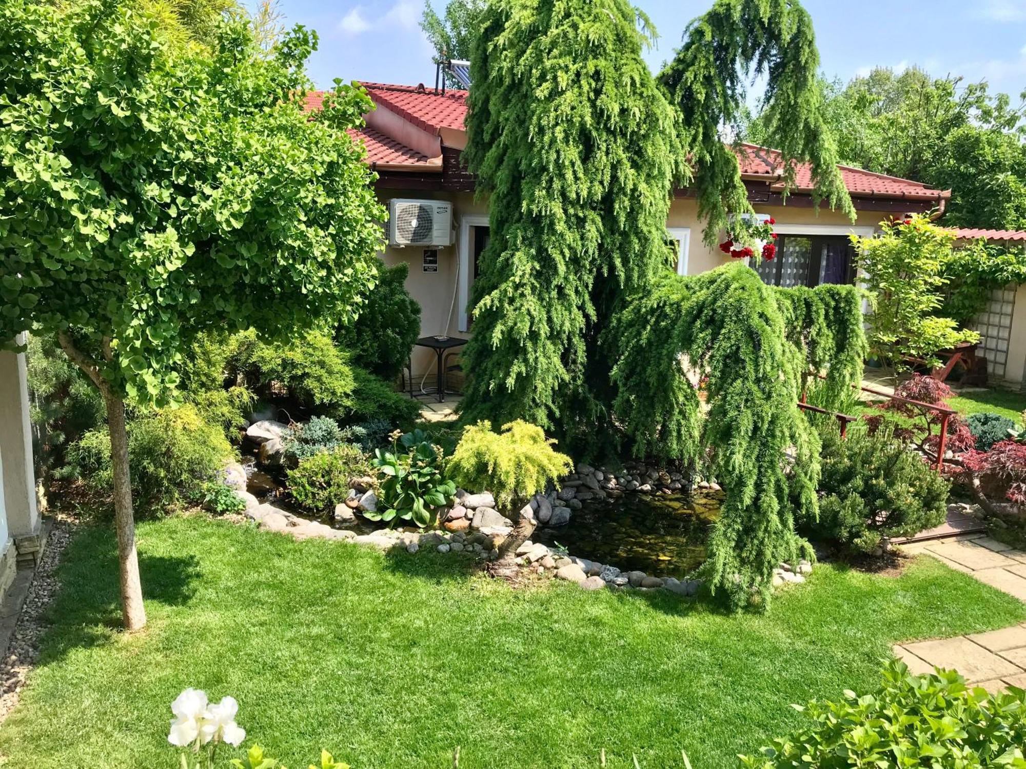 Cristi'S Rooms - Pensiune Oradea Εξωτερικό φωτογραφία