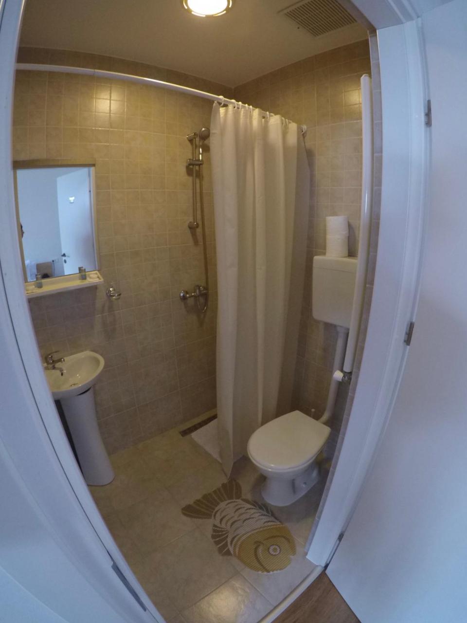 Cristi'S Rooms - Pensiune Oradea Εξωτερικό φωτογραφία